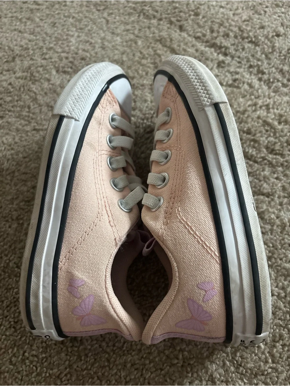 Converse Kids Low Top Canvas Sneakers in Pale Pink and White